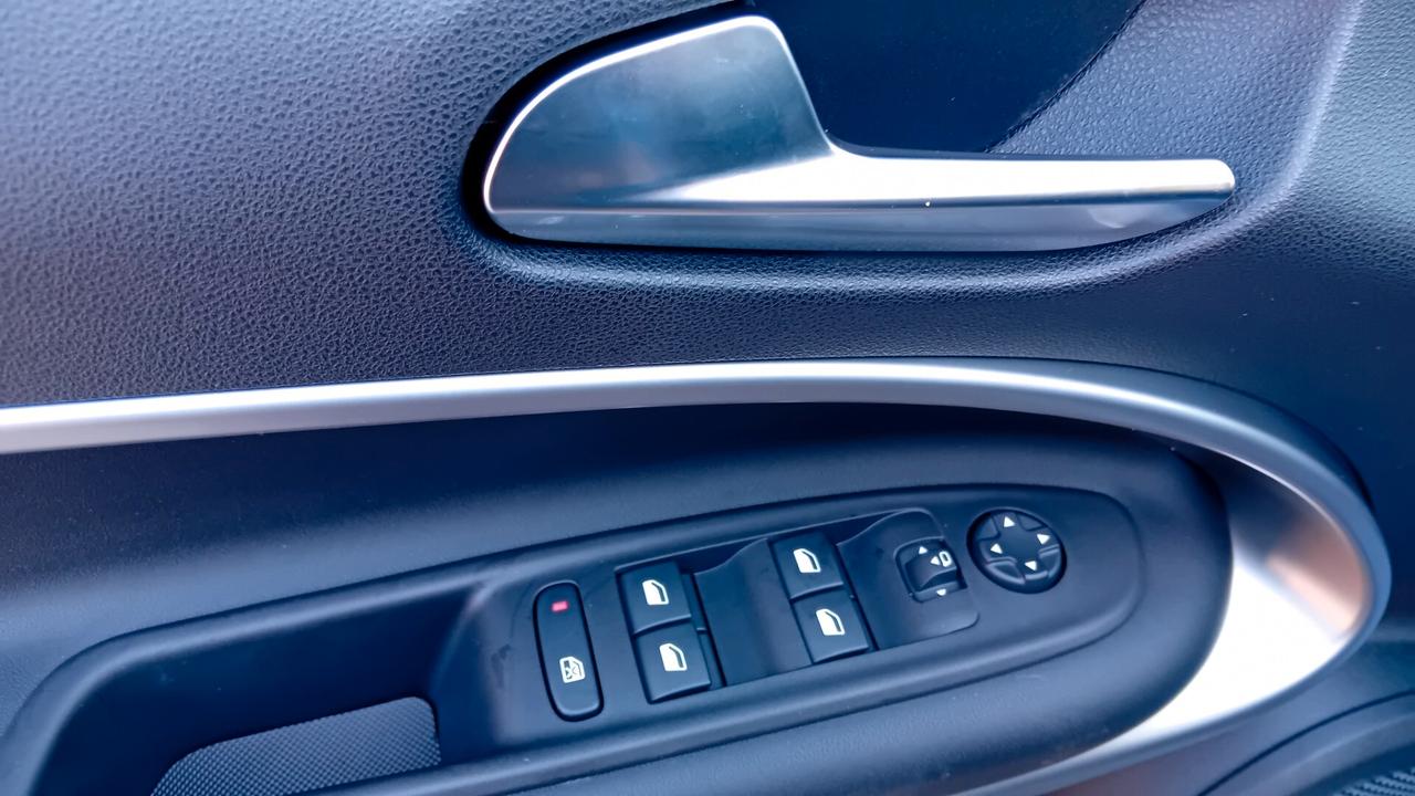 Jeep Avenger 1.2 Turbo 100 CV Summit *SENZA VINCOLO DI FINANZIAMENTO*