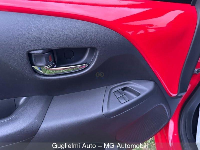 Toyota Aygo 1.0 VVT-i X-WAVE Tetto Apribile