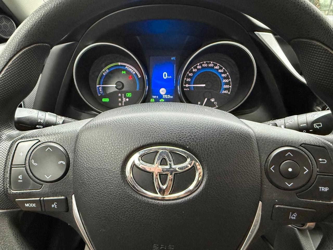 Toyota Auris Touring Sports 1.8 Hybrid Cool Automatica ***OK NEOPATENTATI***