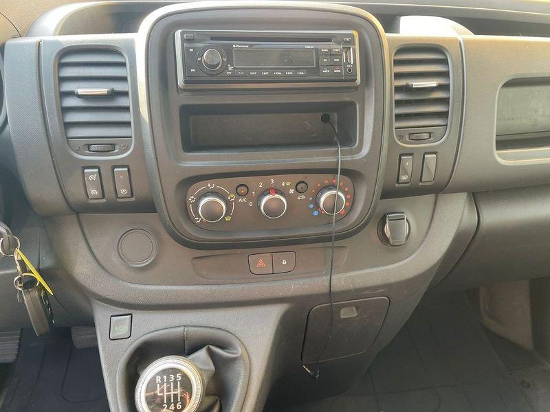 Renault Trafic T27 2.0 dci 120cv L1H1 Ice