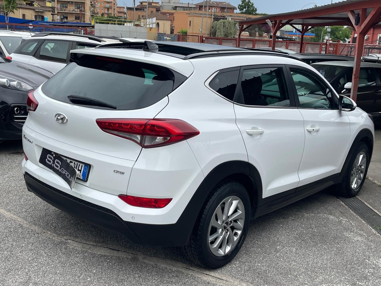 Tucson 1.7 CRDi- Sound Edition-pelle-tetto-unipro-