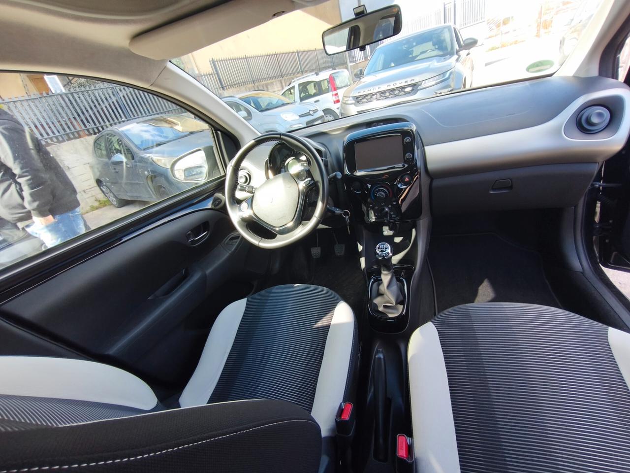 Peugeot 108 VTi 68 5 porte Allure TOP! Cabrio