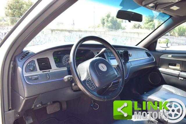 LINCOLN Town Car Twon 4.6 v8 208cv