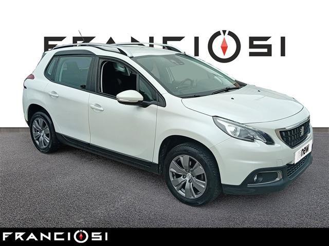 PEUGEOT 2008 1.2 PureTech Style