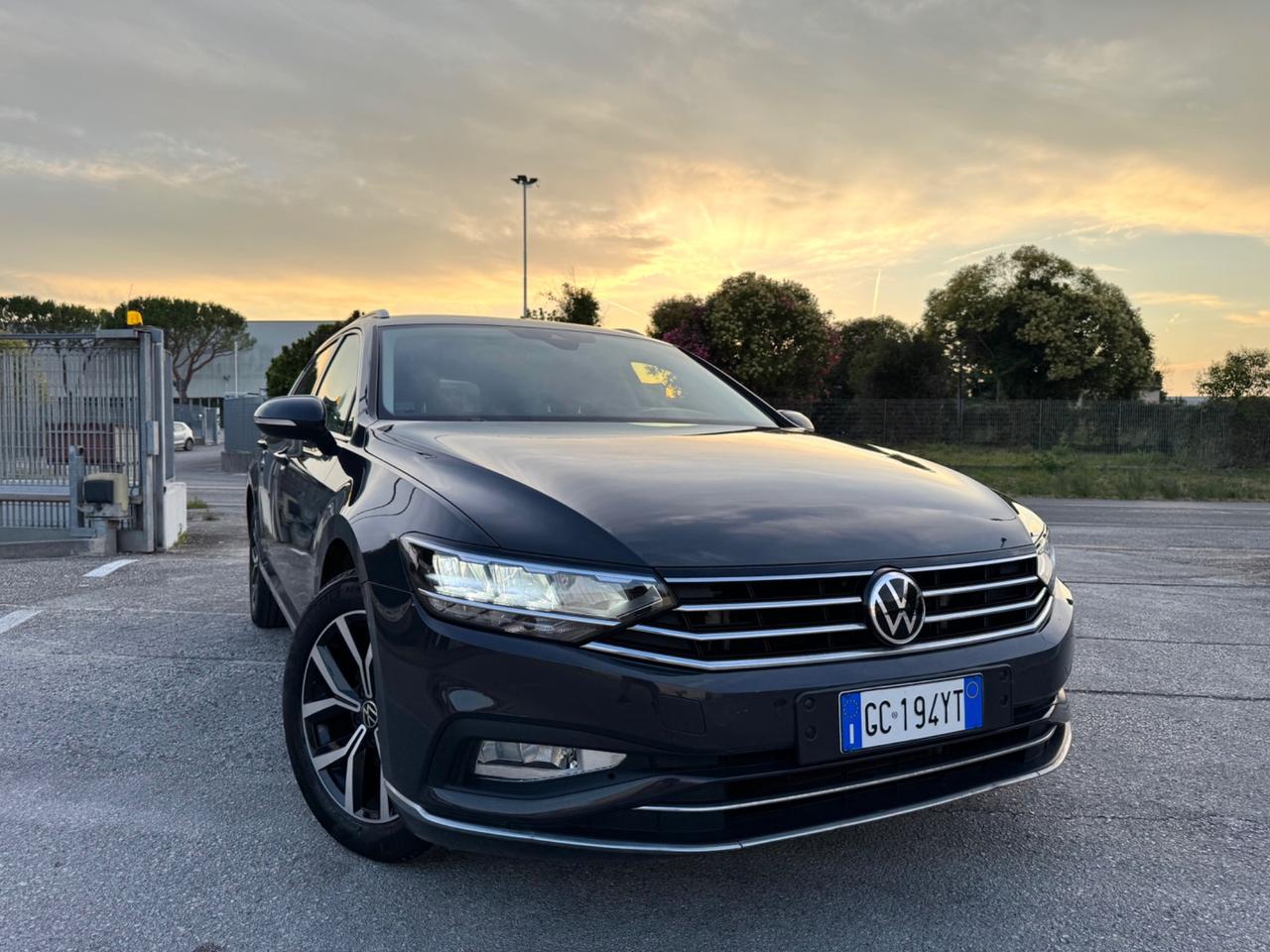 VOLKSWAGEN PASSAT 2.0 Tdi Evo EXECUTIVE - Led 17