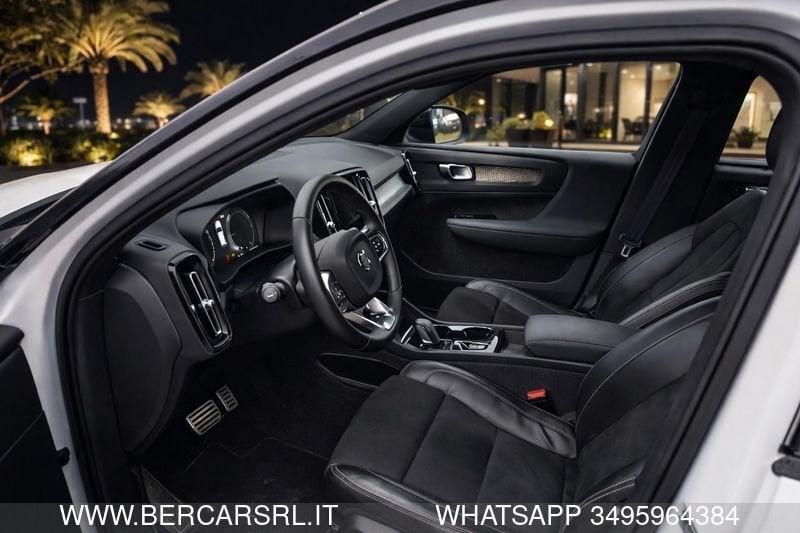 Volvo XC40 Recharge T4 Plug-in Hybrid auto Recharge R-Design