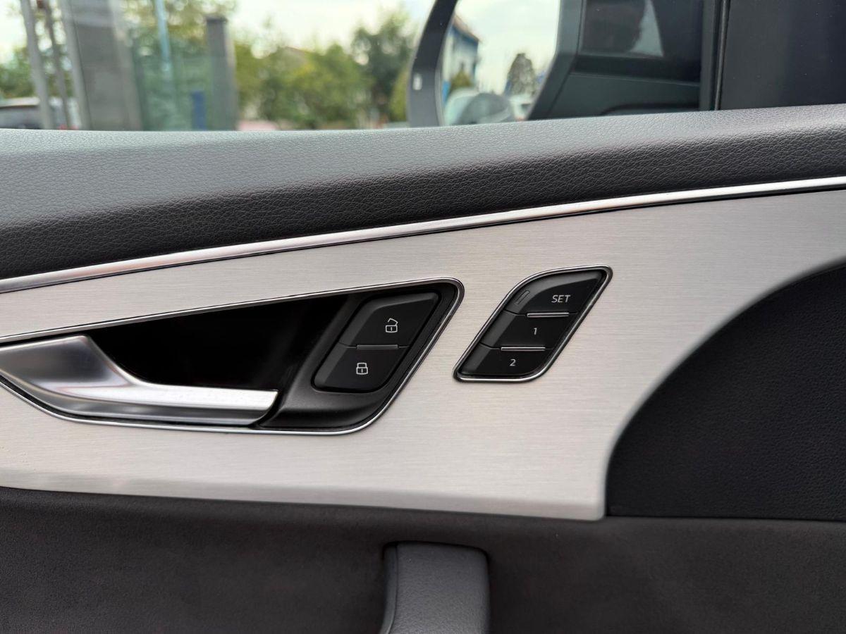 AUDI - Q8 - 50 TDI 286 CV quattro tiptronic S line