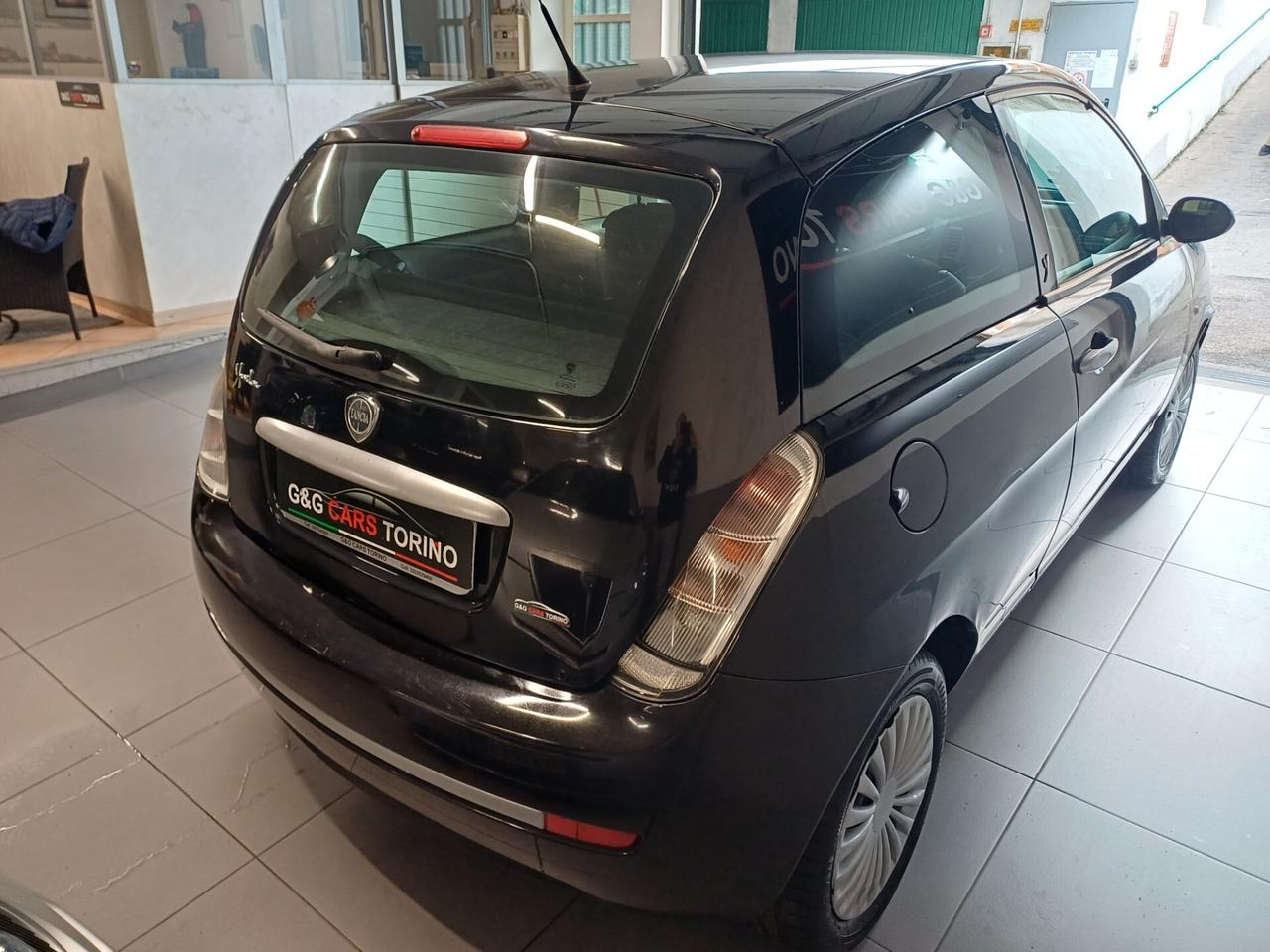 Lancia Ypsilon 1.2 Argento