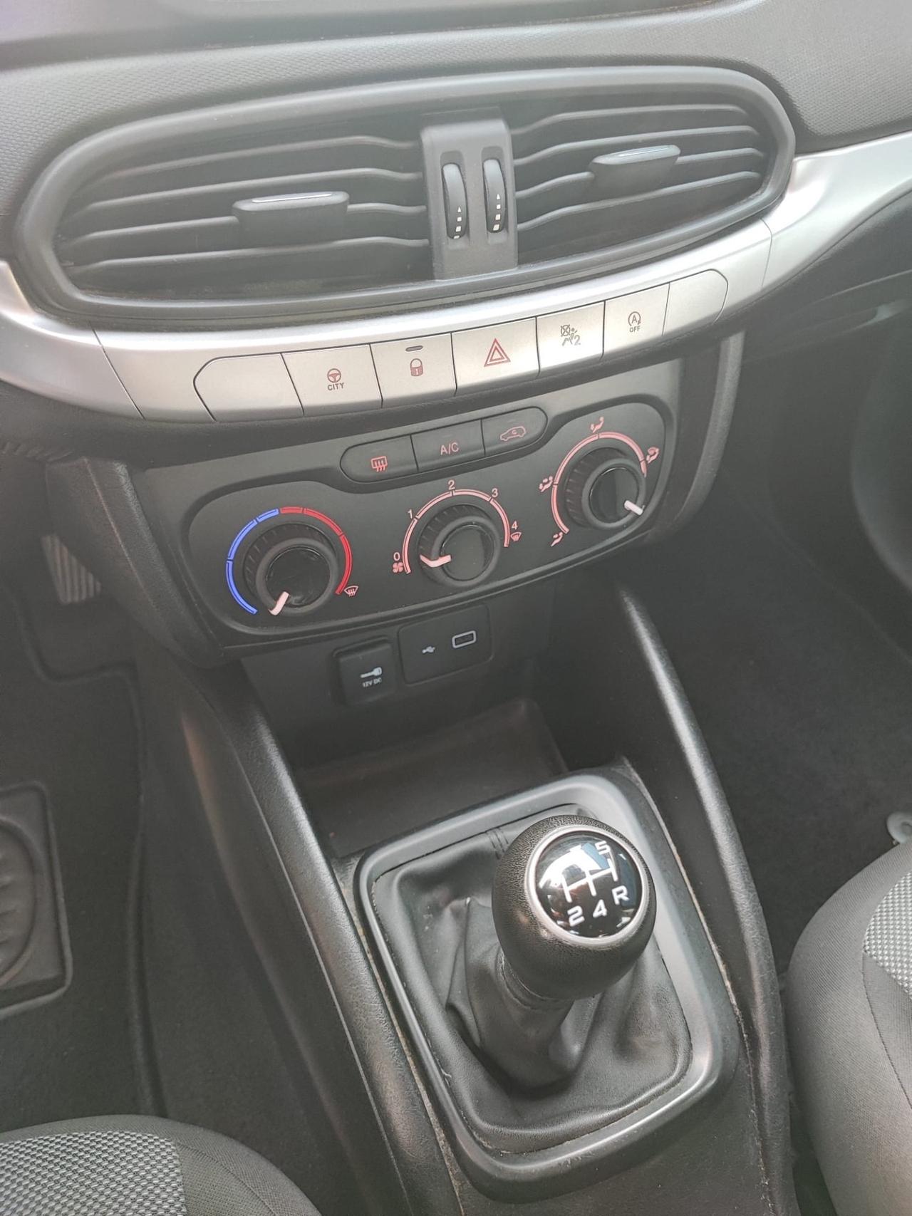 Fiat Tipo 1.3 Mjt S&S SW Street