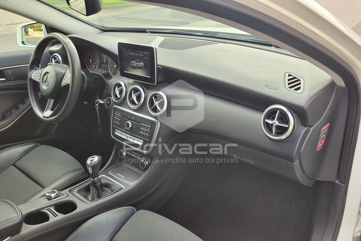 MERCEDES A 160 d Business