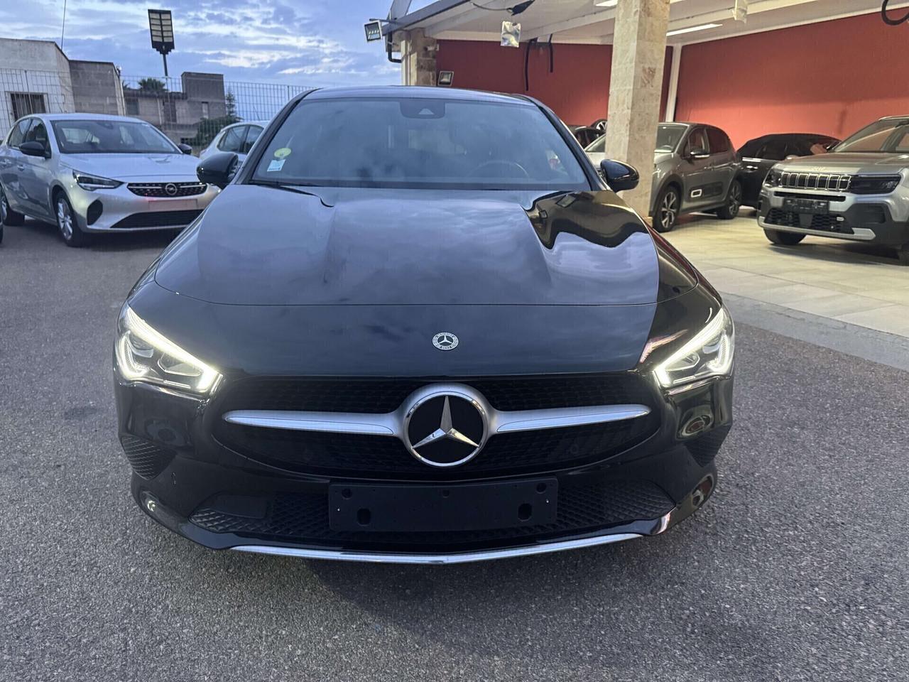 Shooting Brake d Premium auto ambient Retrocamera