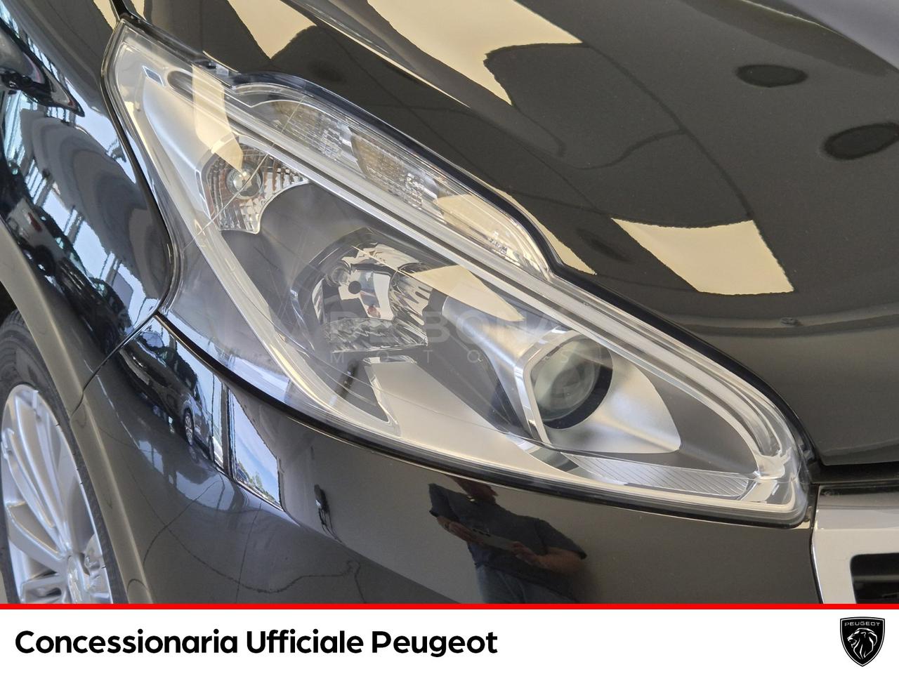 Peugeot 208 5p 1.2 puretech allure 82cv
