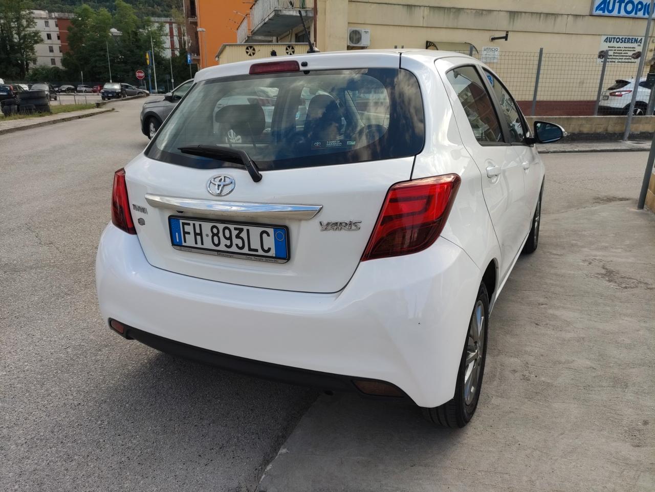 Toyota Yaris Lounge 1.0 68cv GPL