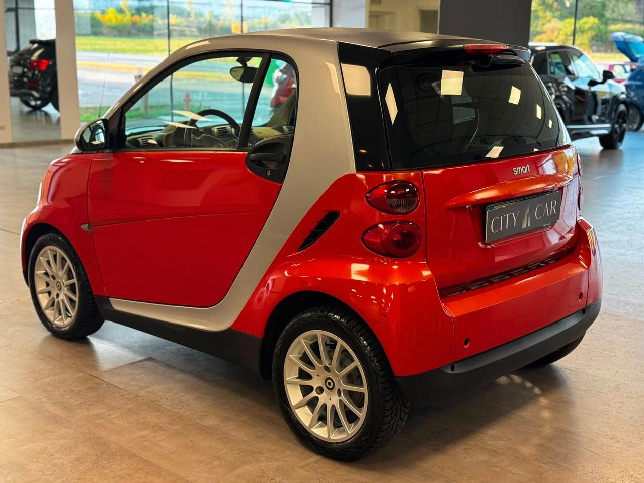 Smart ForTwo 1000 62 kW coupé passion