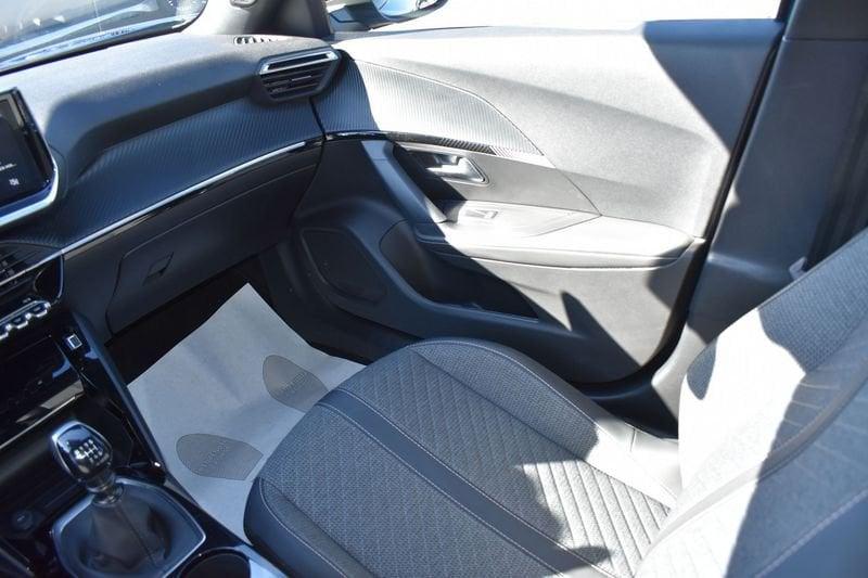 Peugeot 2008 2008 PureTech 100 S&S Allure