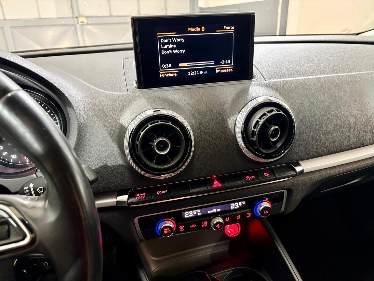 Audi A3 SPB 2.0 TDI 150 CV clean diesel Ambition