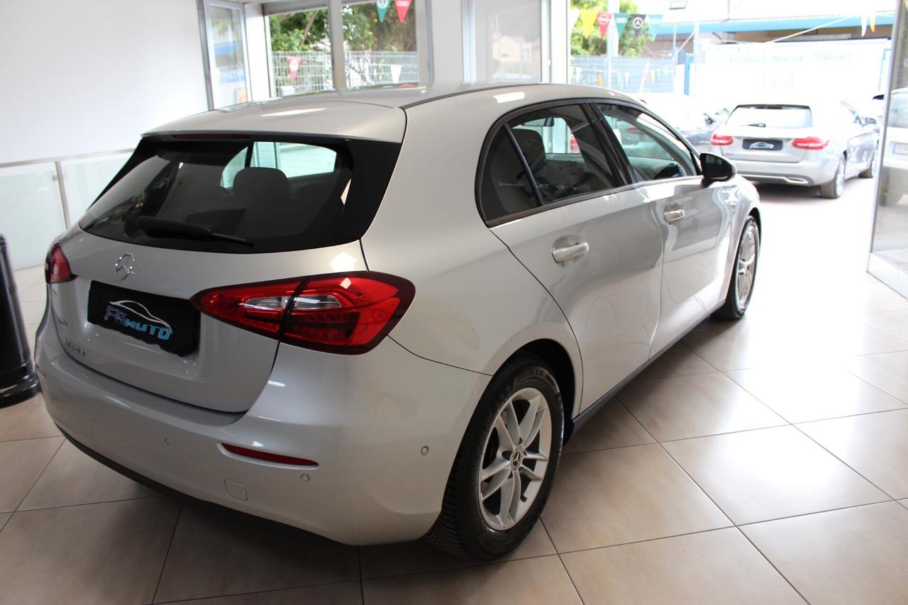 Mercedes-benz A 180 .