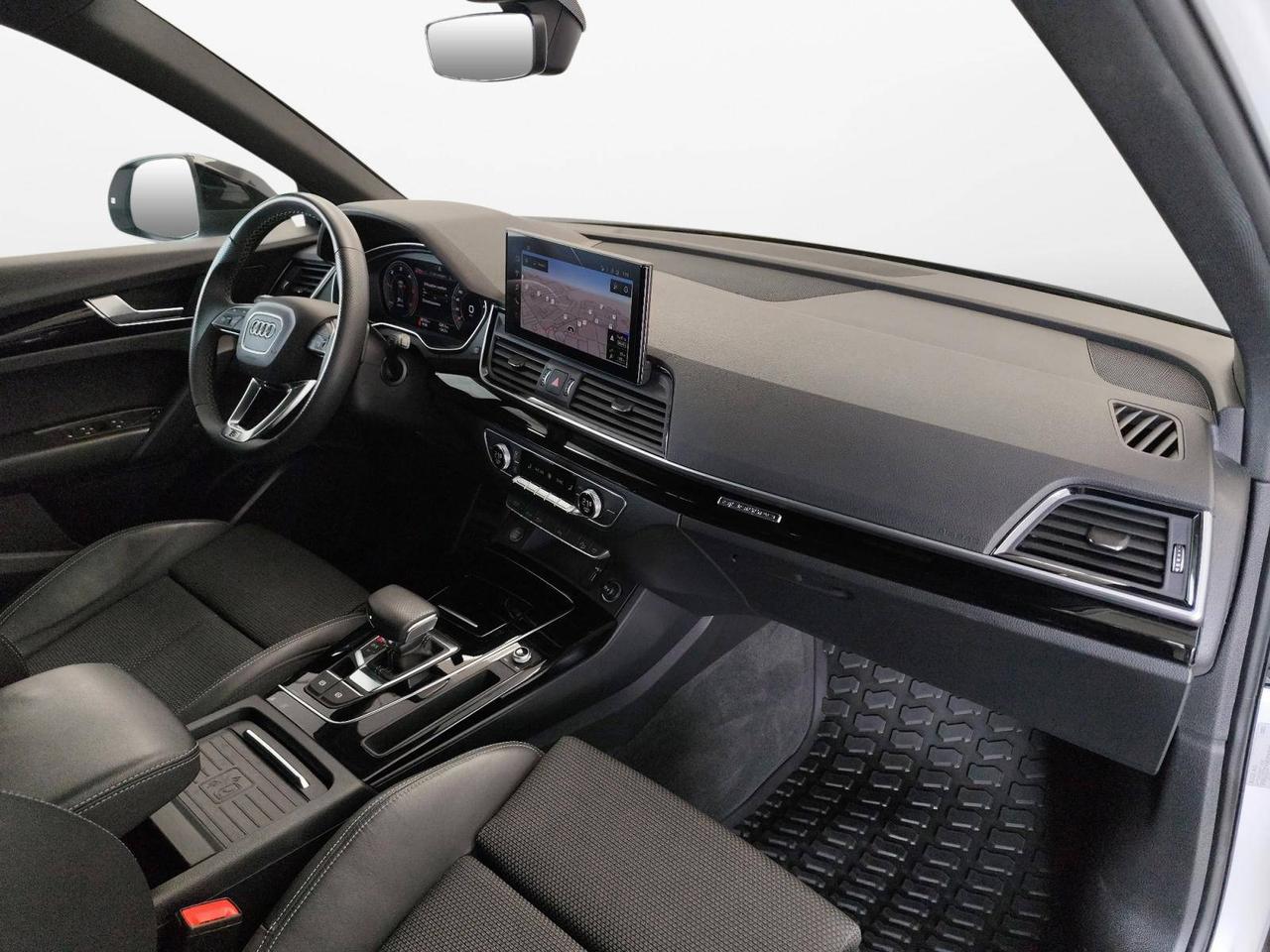 Audi Q5 Sportback 40 tdi mhev Identity Black Quattro