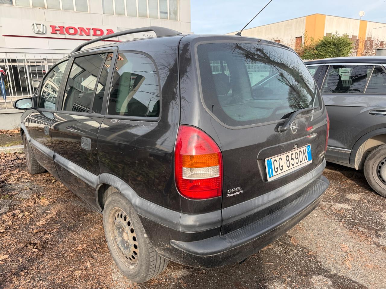 Opel Zafira 2.0 16V DTI cat Elegance 7 POSTI