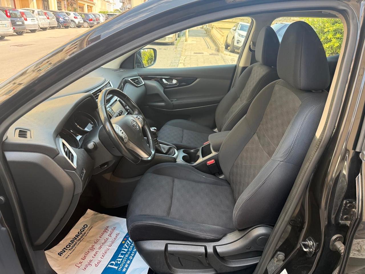 Nissan Qashqai 1.5 dCi N-Vision