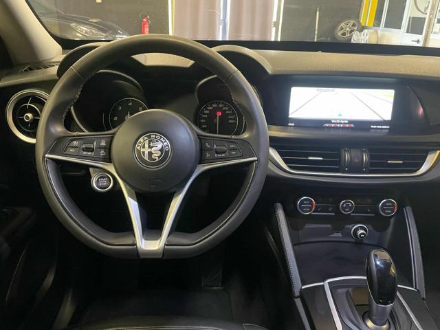 ALFA ROMEO Stelvio 2.2 Turbodiesel 210 CV AT8 Q4LED/NAVI/PDC/PELLE*
