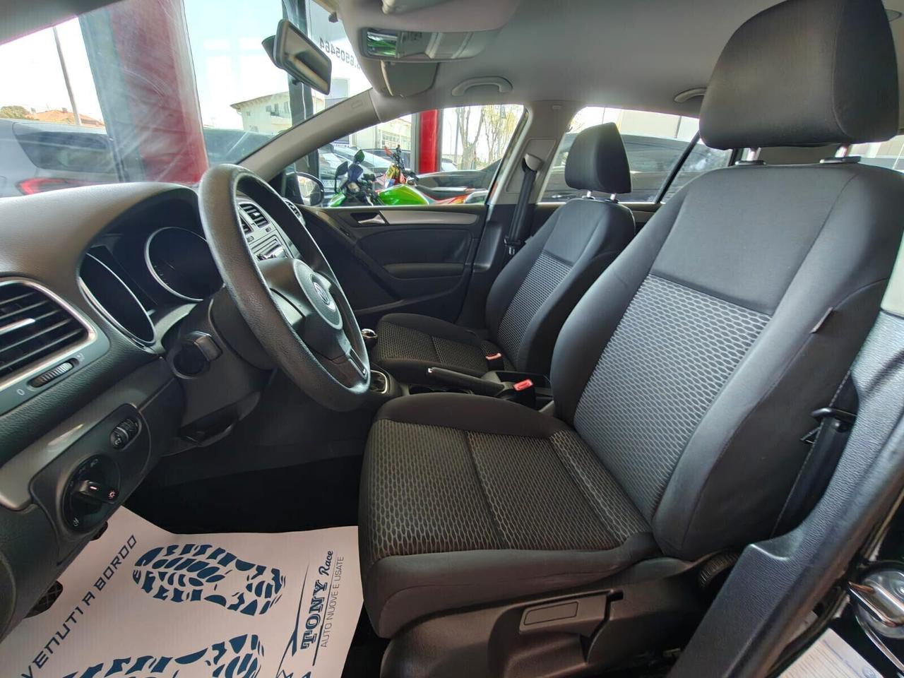 Volkswagen Golf 1.4 5 PORTE METANO