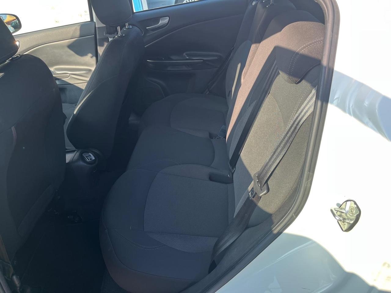 Alfa Romeo giulietta -2.0 mjt-full-12/2015