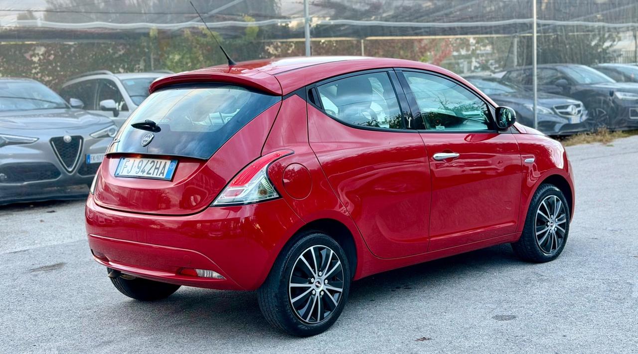 Lancia Ypsilon 2017 1,3 MJET OK NEOPATENTATI GARANZIA 12 mesi ! ! !