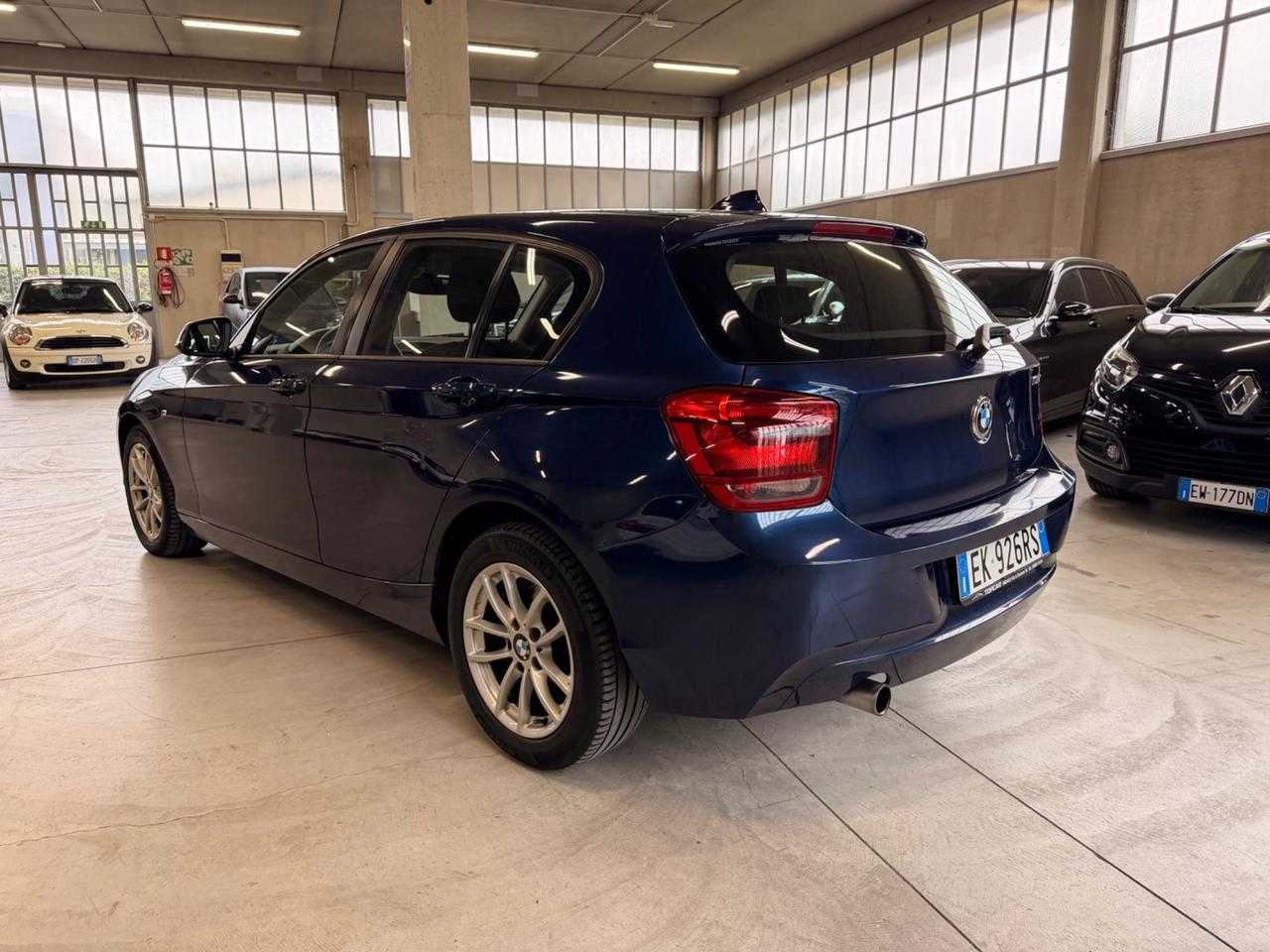 Bmw 116 116d 5p. Urban
