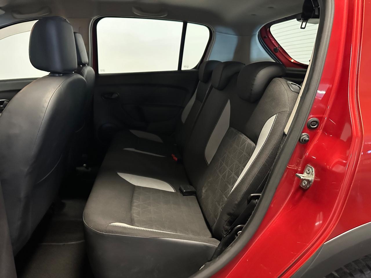 DACIA SANDERO STEPWAY 1.5DCI 90CV PRONTA CONSEGNA
