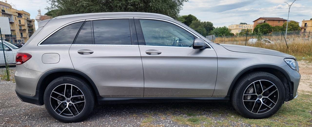 Mercedes-benz GLC 220 d 4Matic Premium Plus allestimento AMG