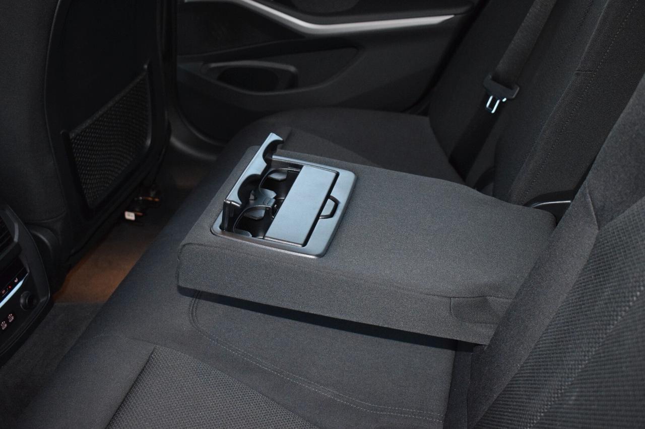 Bmw 320 320d xDrive Touring Msport