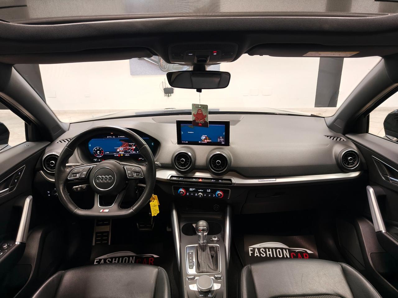 Audi Q2 30 TDI S line Edition