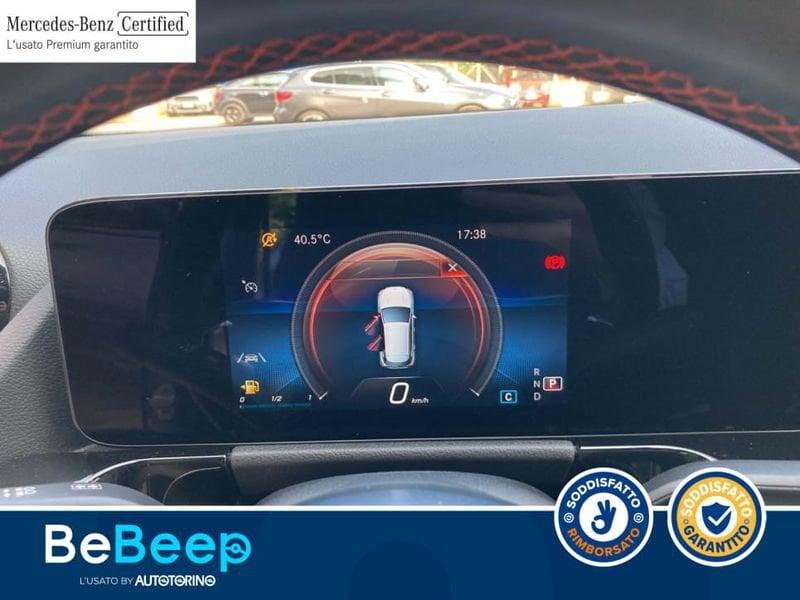 Mercedes-Benz GLA 200 D PREMIUM 4MATIC AUTO