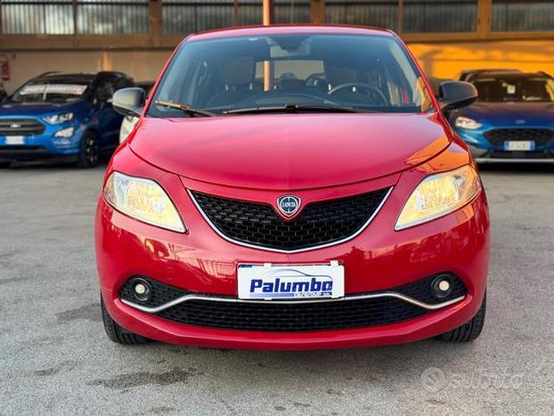 LANCIA Ypsilon 1.2 69 CV 5 porte GPL Ecochic Gol