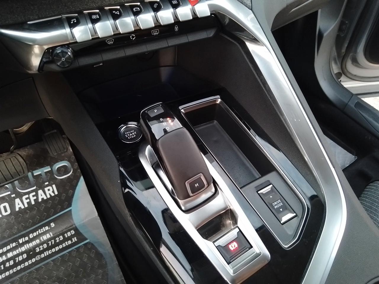 Peugeot 3008 ALLURE PACK 1.5 HDi 130cvEAT8 NAV+RETROCAM. 2023