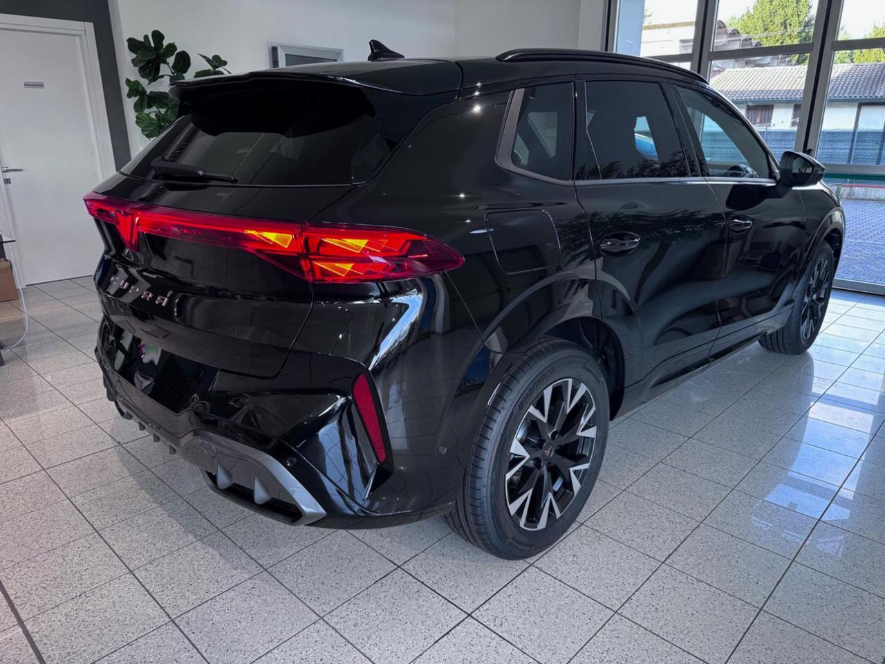 CUPRA Terramar 1.5 Hybrid DSG - MOONLIGHT DESIGN + PACK EDGE