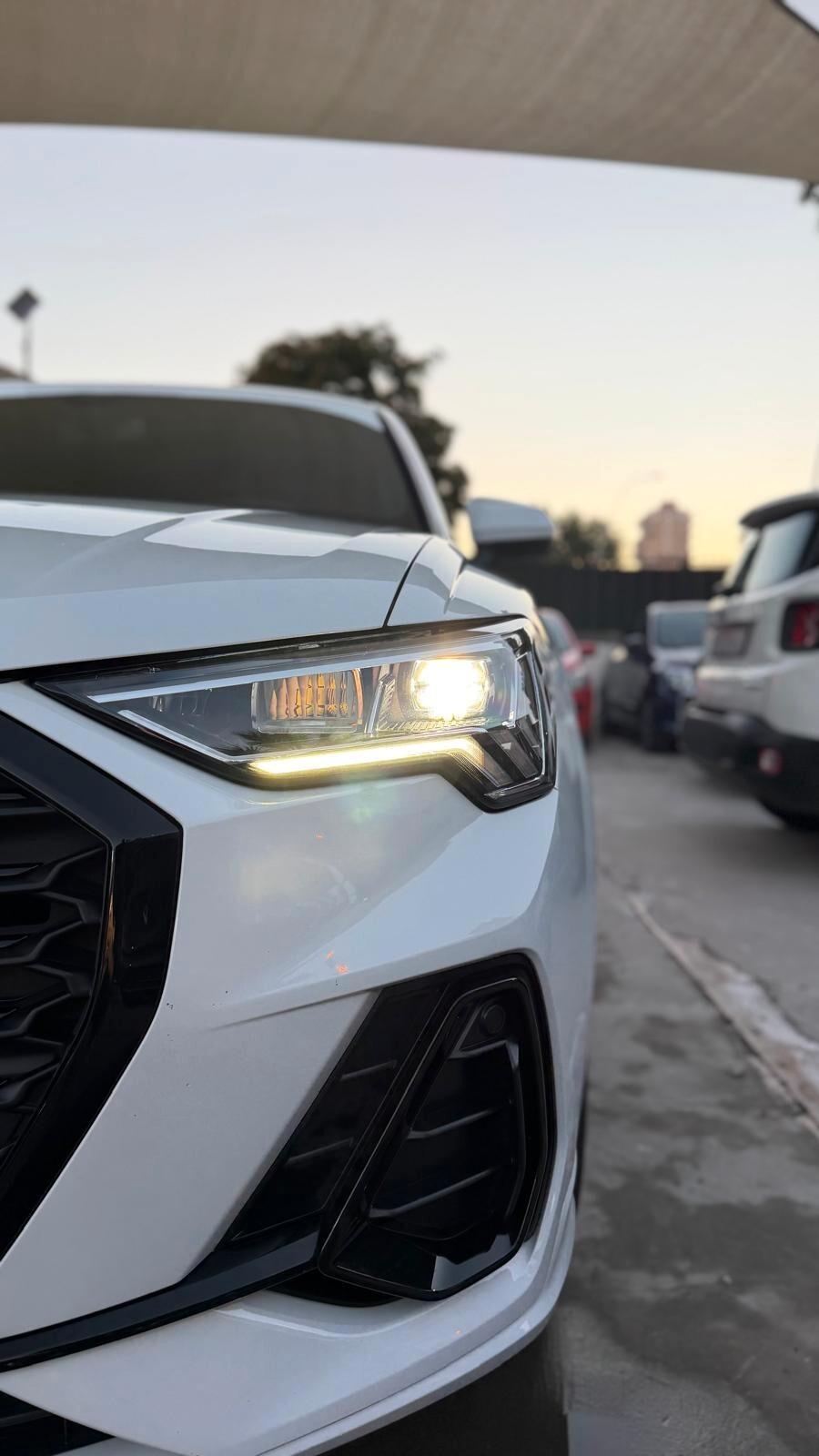 Audi Q3 Sportback Black S line