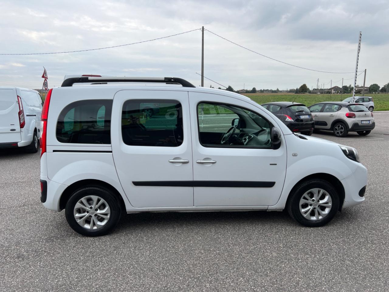 RENAULT Kangoo 1.5 dCi 90 CV 5p. S&S Limited IVA DEDUCIBILE