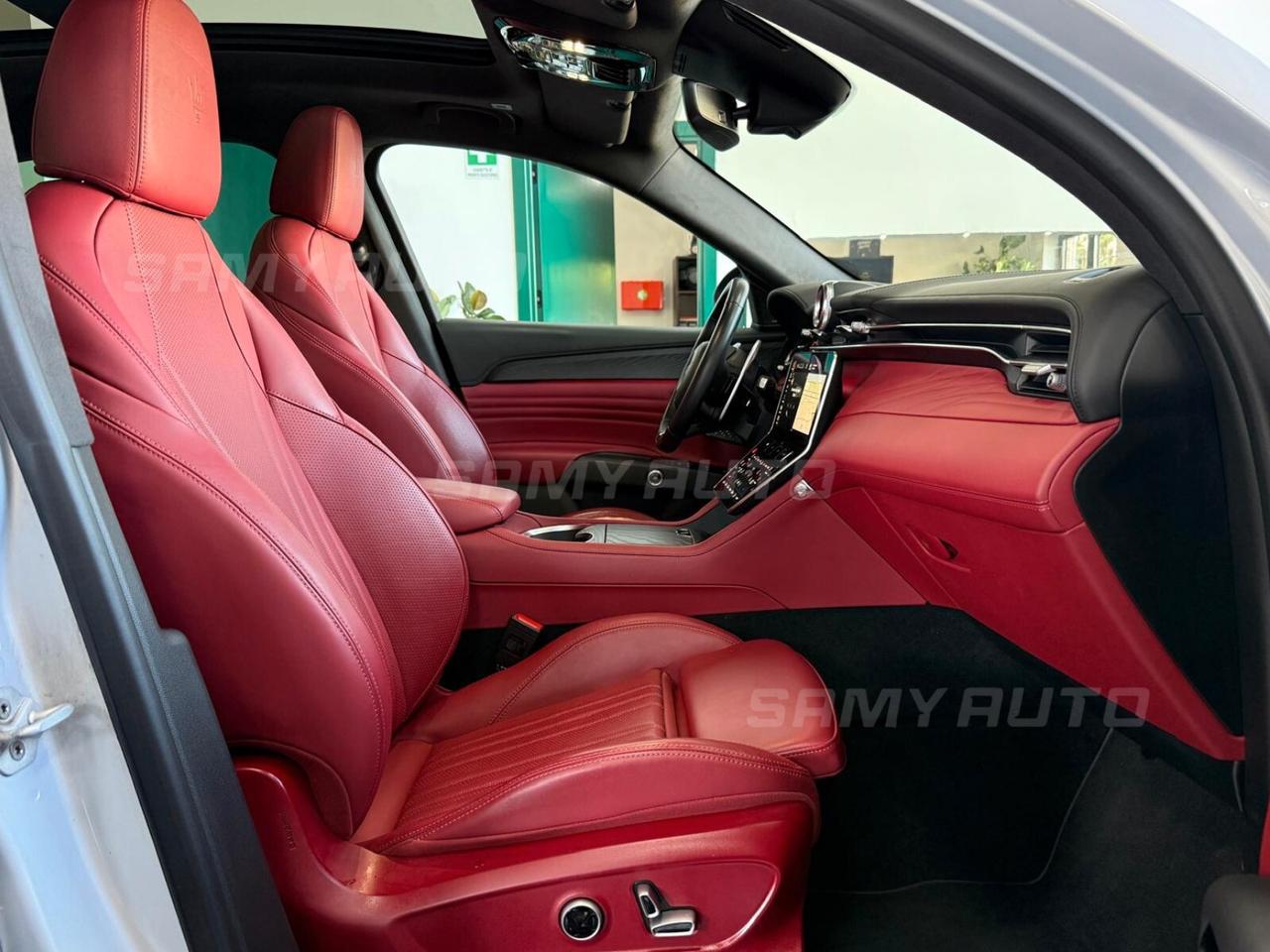 Maserati Grecale MHEV 330 CV AWD Modena
