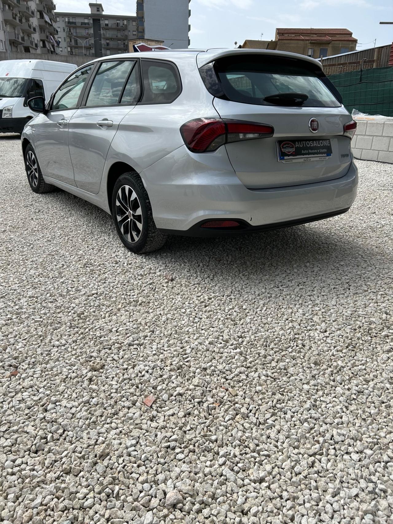 Fiat Tipo 1,6 130 cv lounge