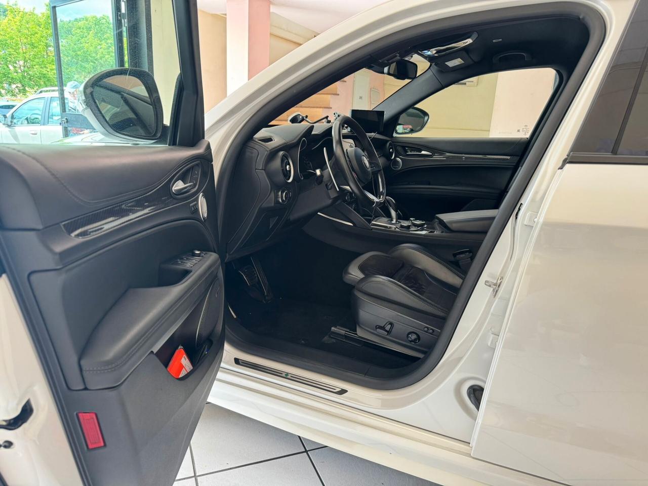 Alfa Romeo Stelvio 2.9 Bi-Turbo V6 510 CV AT8 Quadrifoglio