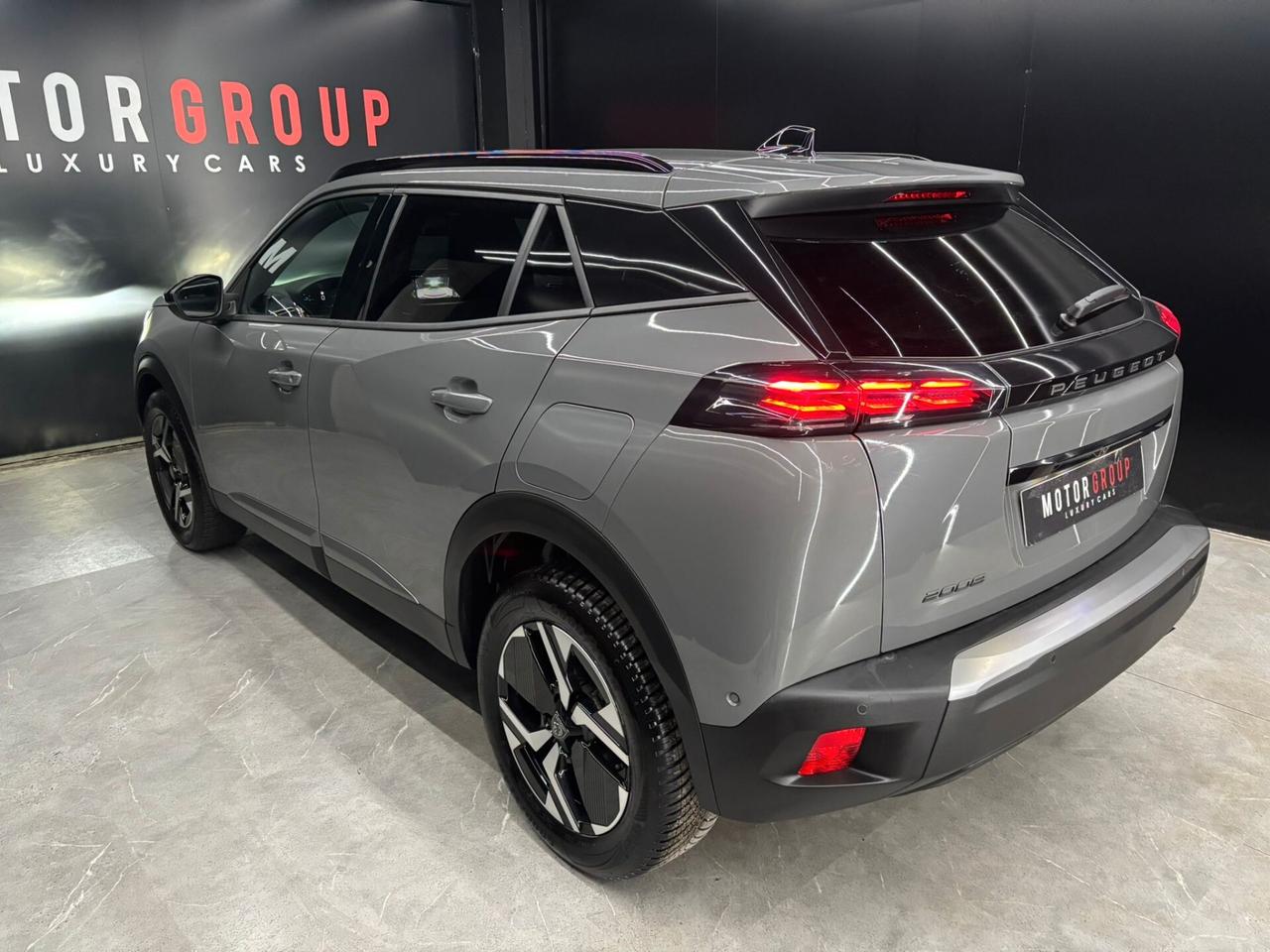 Peugeot 2008 1.2 PureTech 100 S&S Allure