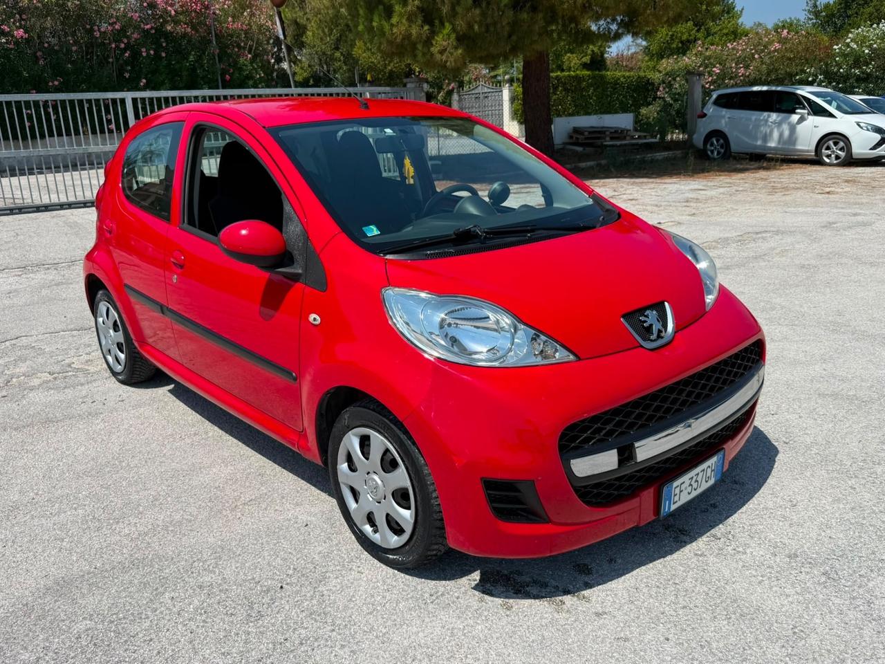 Peugeot 107 1.0 Benzina NEOPATENTATI UNIPROPRIETÀ