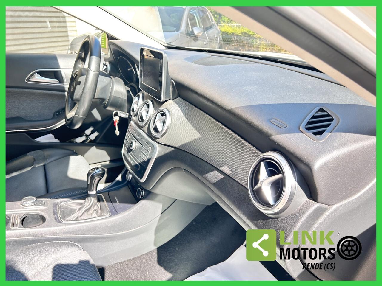 Mercedes-benz GLA 200d Sport 03/2016