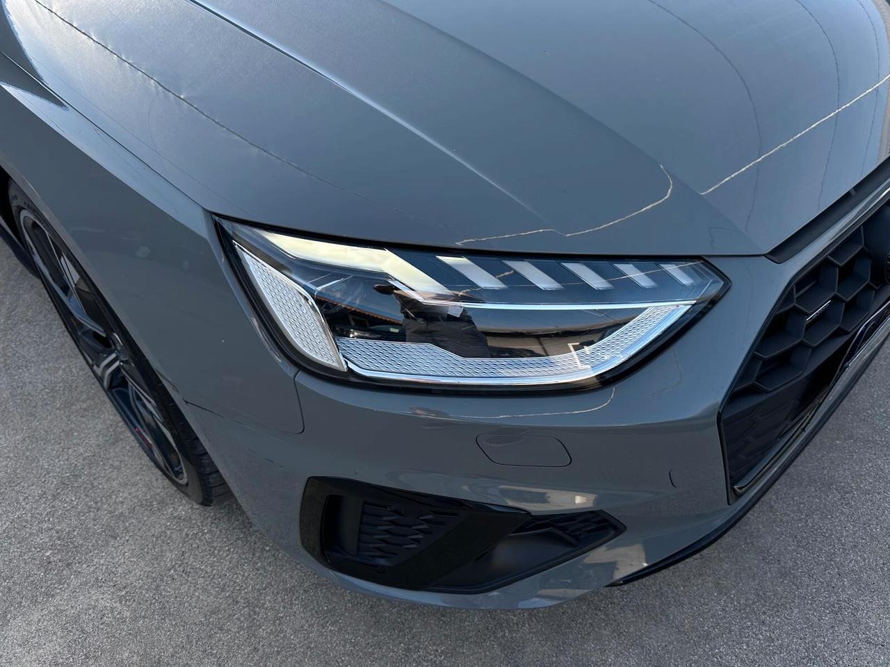 Audi A4 Avant 40 TDI quattro S tronic line edition QuantymGrau UniProprietario