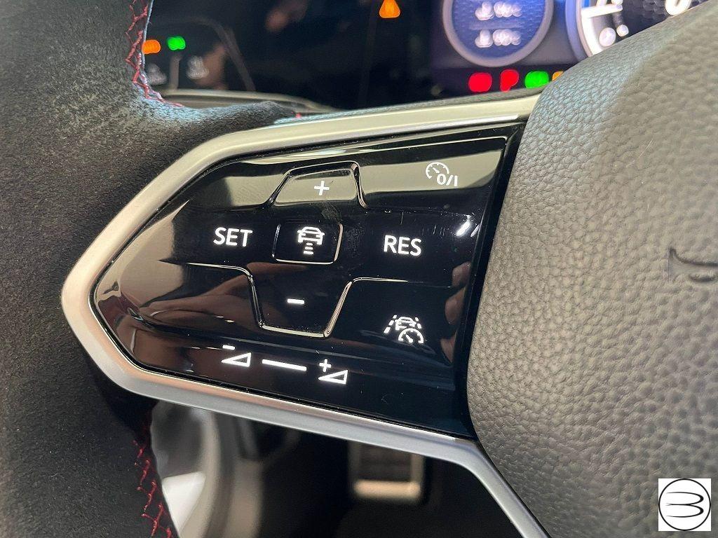 VOLKSWAGEN - Golf - GTI Perf. 2.0 245CV TSI DSG 3p. BMT