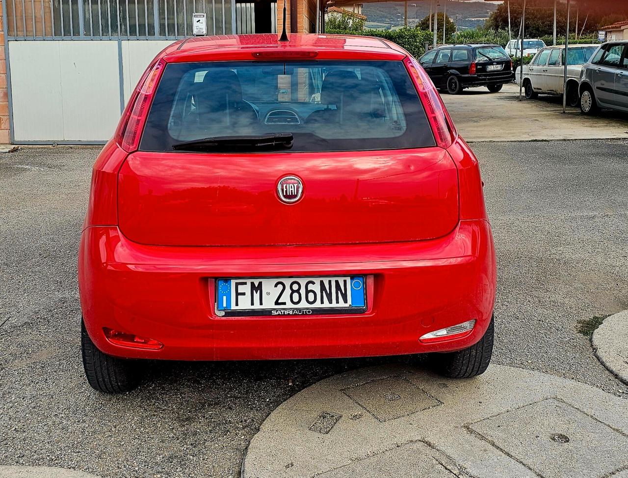 Fiat Punto 1.4 8V 5 porte Natural Power Street