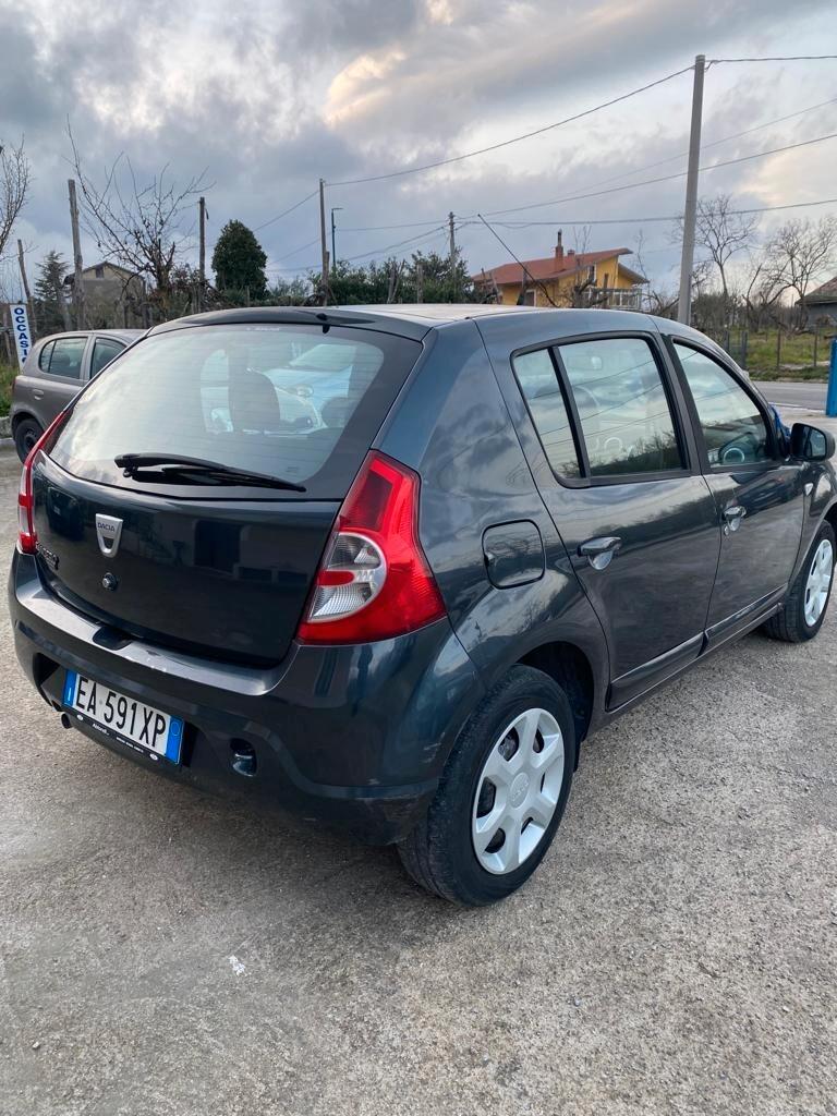 Dacia Sandero 1.4 8V GPL