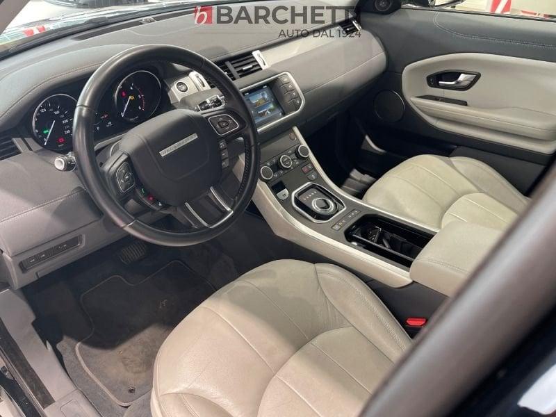 Land Rover Range Rover Evoque 2.0 TD4 150 CV 5P. SE